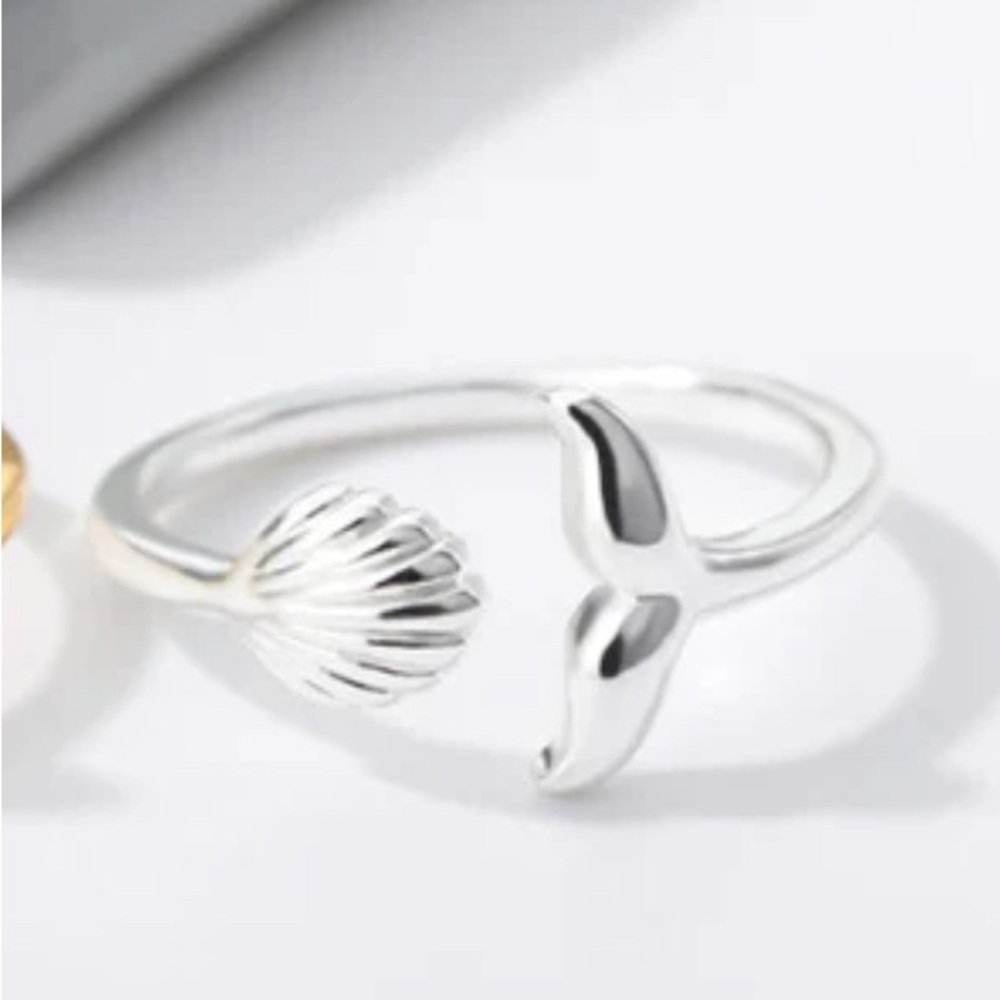 Atolea Island Silver Ring